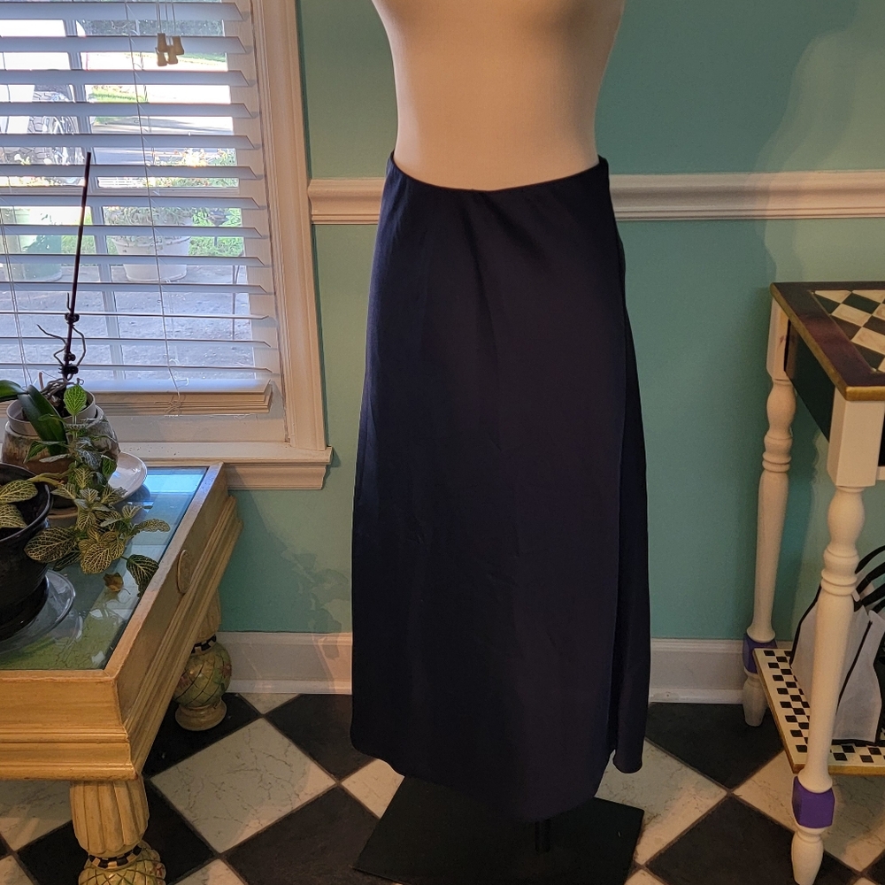 J. Crew Satiny Skirt - Picture 4 of 6